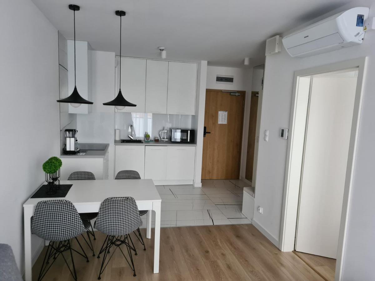 Apartamenty Kasprowicza 20A Klimatyzacja Basen Fintess Sauny Parking Bawialnia Zmywarkataras Wysoki Standard W Pelni Wyposazony Kolobrzeg Exterior photo