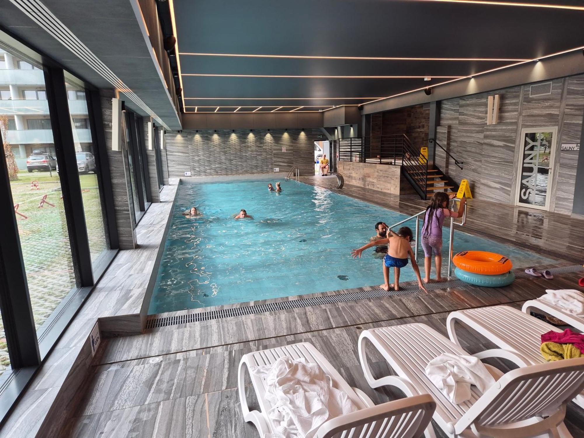 Apartamenty Kasprowicza 20A Klimatyzacja Basen Fintess Sauny Parking Bawialnia Zmywarkataras Wysoki Standard W Pelni Wyposazony Kolobrzeg Exterior photo